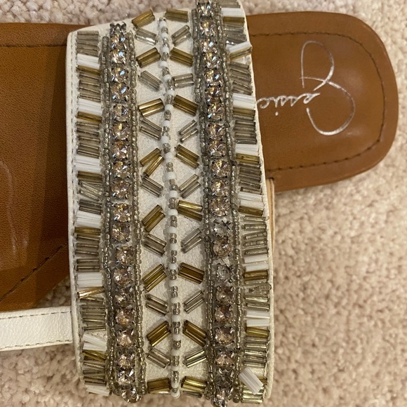 Jessica Simpson Flip Flops - Picture 5 of 8